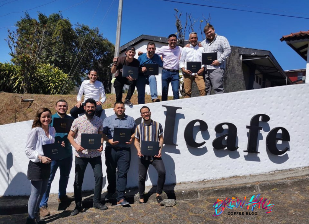 Danny Muñoz top 6 usa (2)